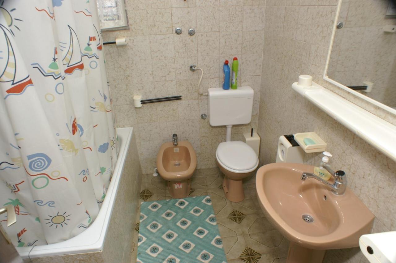 Apartments By The Sea Stara Novalja, Pag - 4056 Luaran gambar