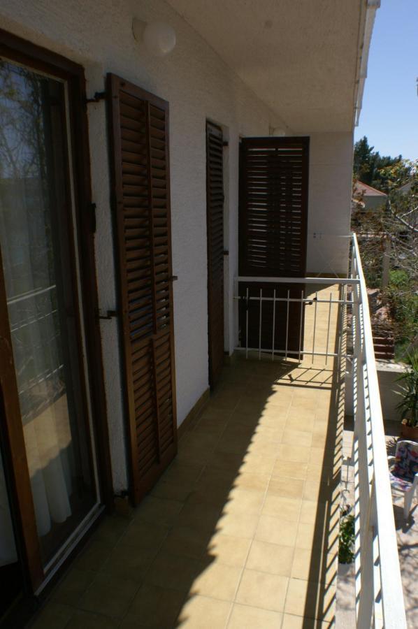 Apartments By The Sea Stara Novalja, Pag - 4056 Luaran gambar